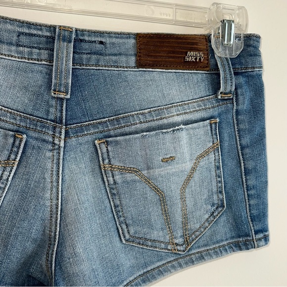 MISS SIXTY Women's Jean Shorts Low Rise Zip Blue Size 25 - Picture 7 of 7